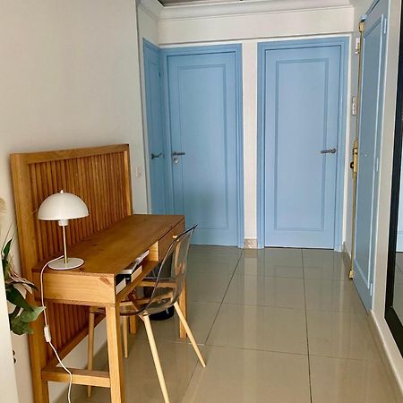 Ferienwohnung 3 Pieces- Vieux Port- Terrasse - Parking Possible Cannes Exterior foto